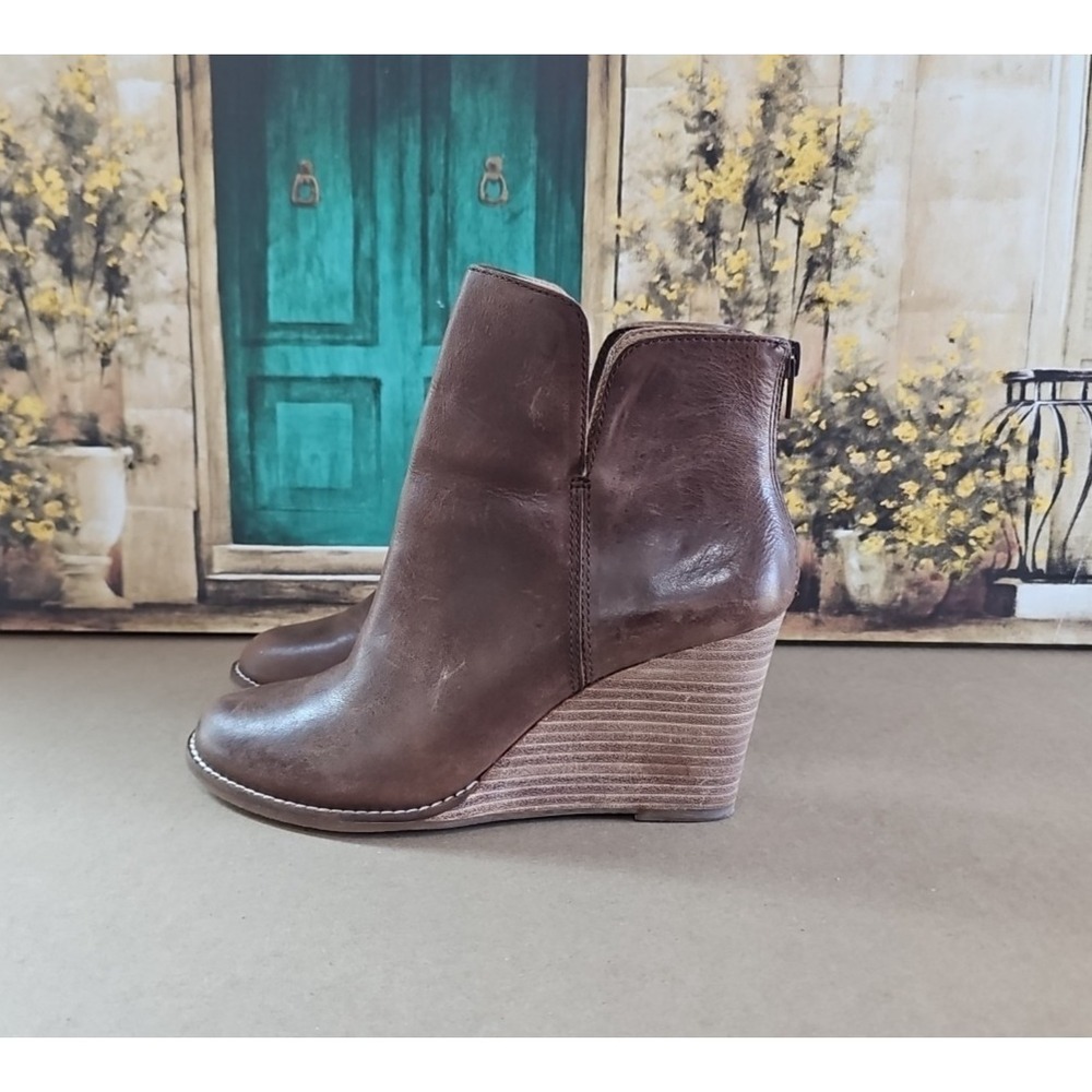 Lucky Brand YOLENE Ankle Boots Woman's Size 8 M Brown Leather Shoe